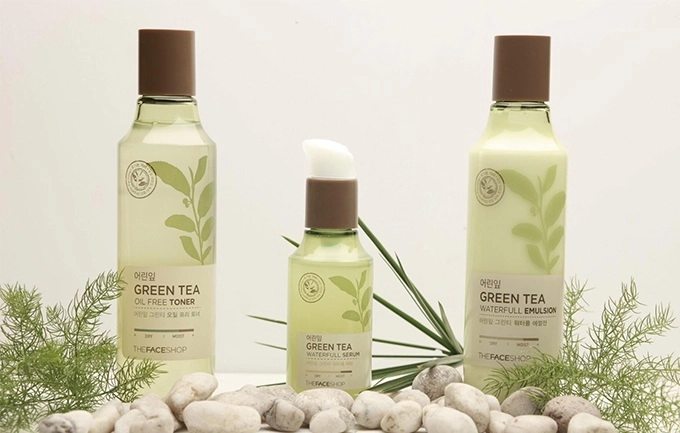 Top 15 nước hoa hồng tốt nhất được yêu thích nhất hiện nay - 12