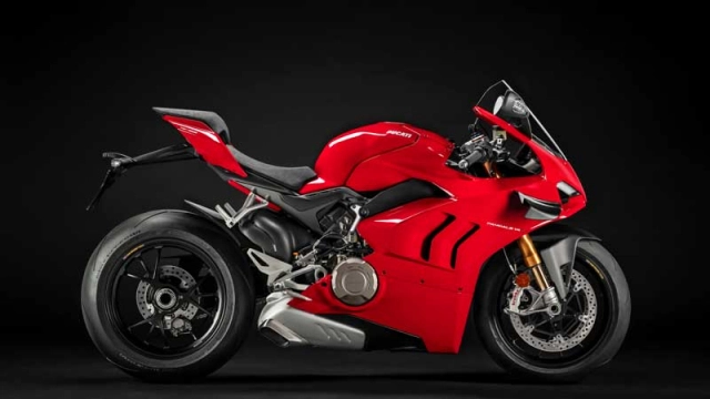 Top 5 superbike đáng khách hàng đáng lựa chọn sở hữu trong năm 2020 - 10