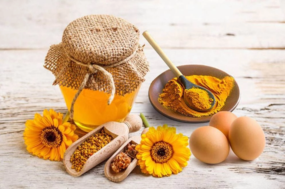 Top 7 công thức dưỡng da với mặt nạ mật ong nghệ đơn giản tiết kiệm mà lại hiệu quả - 4