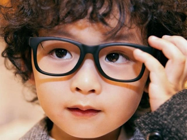 Các kiểu tóc cho bé trai 4 tuổi đẹp chất lừ theo xu hướng mới - 15