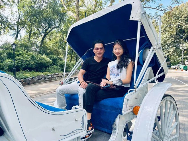 Trần bảo sơn đưa con gái dạo chơi sang chảnh ở mỹ chụp ảnh với cựu tổng thống donald trump - 1