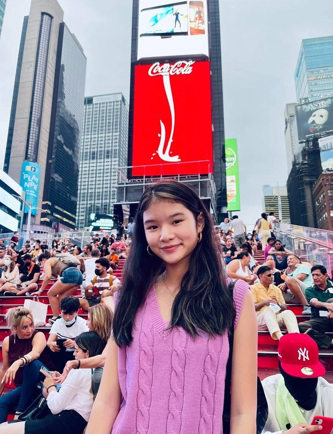 Trần bảo sơn đưa con gái dạo chơi sang chảnh ở mỹ chụp ảnh với cựu tổng thống donald trump - 17