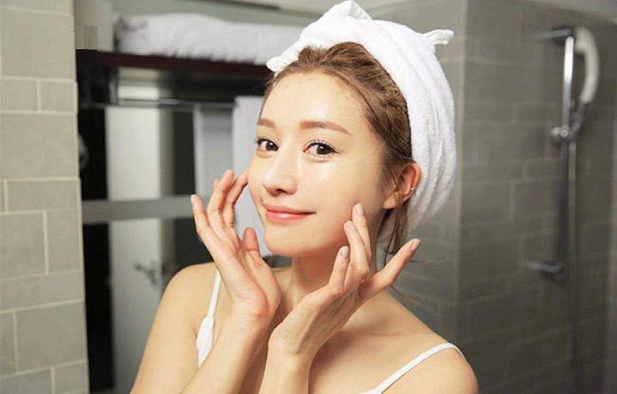 Tránh dịch ở nhà ôn thi phương mỹ chikhoe miếng bông tẩy tranglàm ai cũng té ngửa - 5