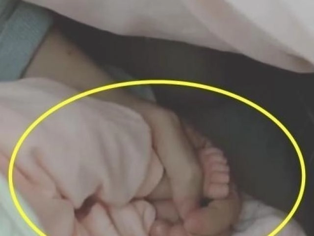 Trẻ có 3 biểu hiện đặc biệt này khi đi ngủ chứng tỏ iq cao mẹ quan sát con ngay - 11