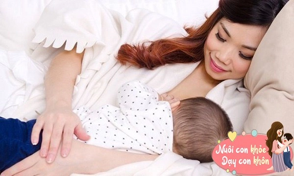 Trẻ ngủ tư thế này dễ làm đầu biến dạng mẹ phải biết để điều chỉnh cho bé - 7