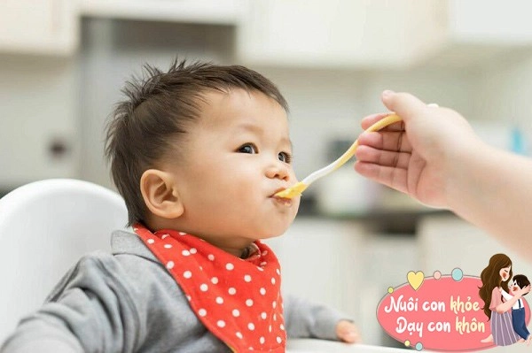 Trẻ sơ sinh ăn nhiều nhưng vẫn sụt cân liệu mẹ có đang sai cáchchuyên gia lý giải - 3