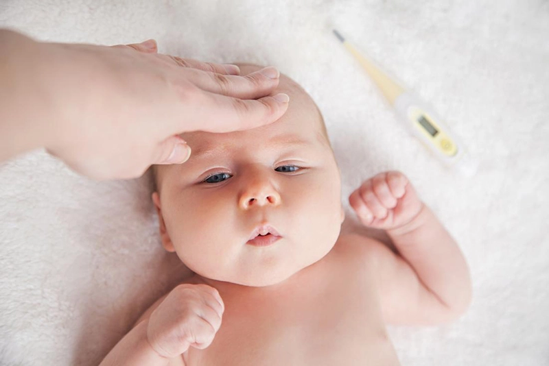 Trẻ sơ sinh bị cúm a phải làm sao - 2