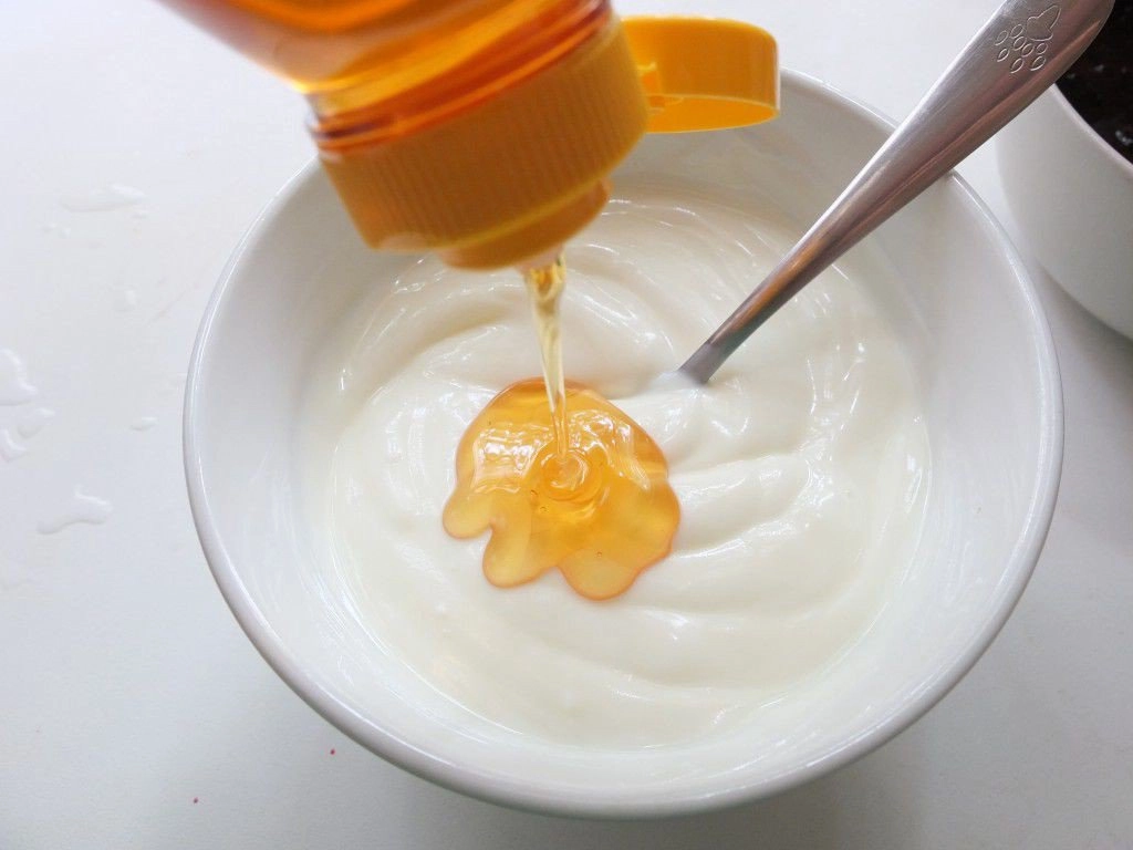 Trị mụn bằng mật ong chiêu làm đẹp bổ-rẻ đắp đến đâu da phục hồi và láng mịn đến đó - 4