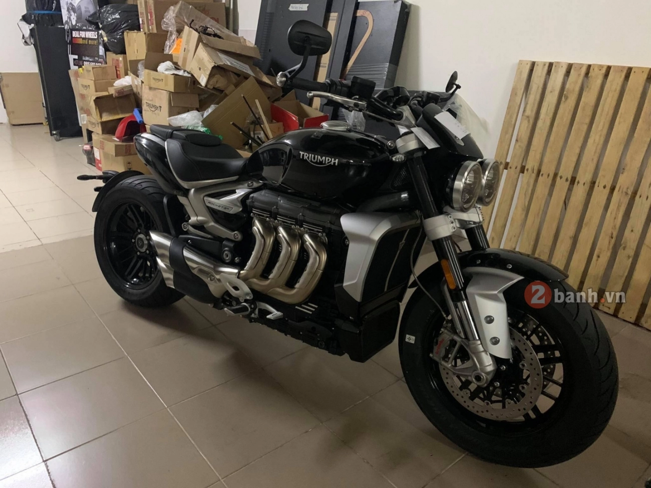 Triumph rocket 3 - cỗ máy hơn 2500cc chuẩn bị trình làng tại việt nam - 3