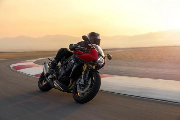 Triumph speed triple 1200 rr 2022 chính thức lộ diện - 11