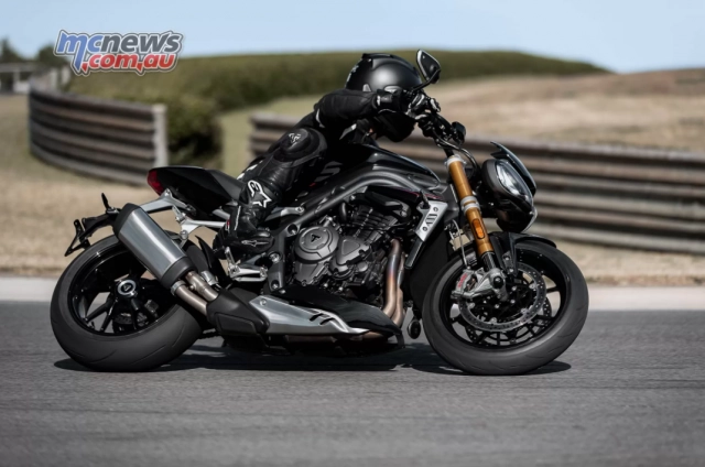 Triumph speed triple 1200 rs 2021 mới chính thức ra mắt - 11