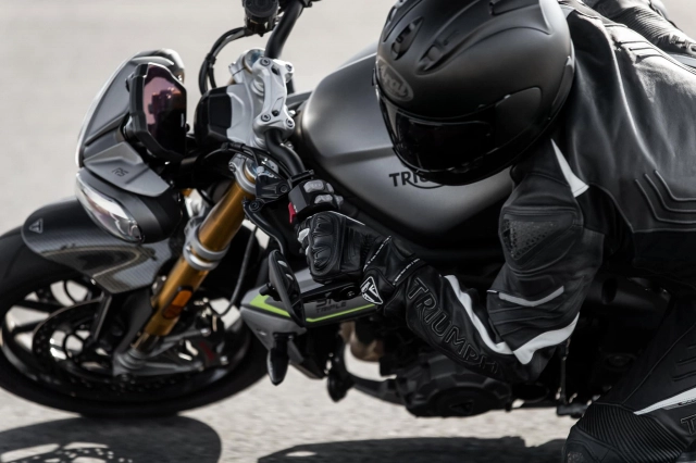 Triumph speed triple 1200 rs 2021 sẽ được bán tại vn với giá gần 570 triệu đồng - 10