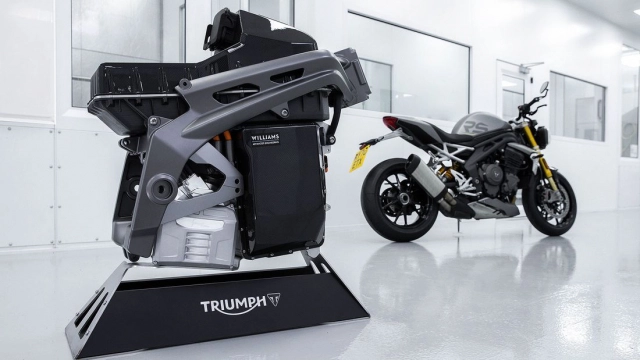 Triumph tiết lộ giai đoạn 2 của mẫu xe máy điện te-1 - 3