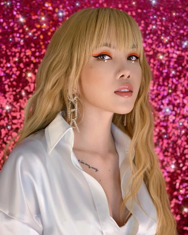 Trổ tài đính đá lên da như jennie blackpink thuý vân lấn át cả đương kim hoa hậu kỳ duyên - 11