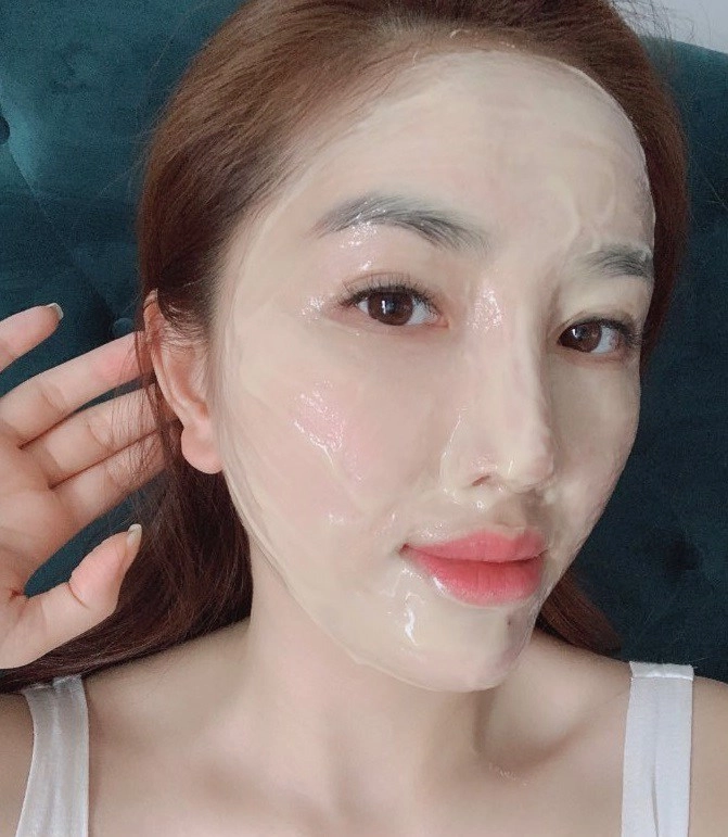 Trở về sau miss world đỗ thị hà chăm da như phạm băng băng dù cách biệt 20 tuổi - 13