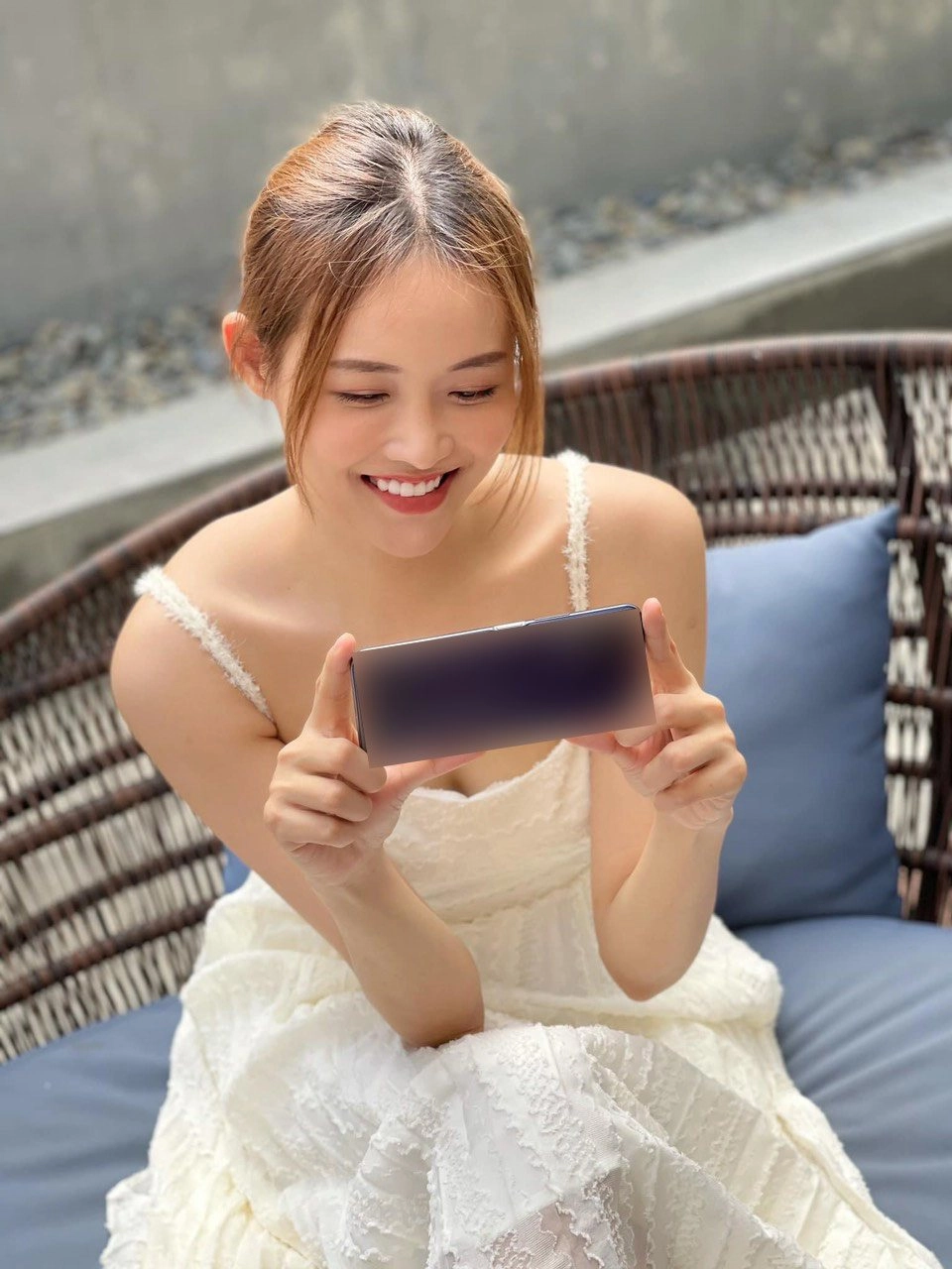 Từ da ngăm mũi tẹt nàng hậu mạnh dạn thừa nhận đẹp lên nhờ thẩm mỹ - 15