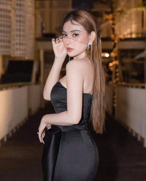 Từng bị chê phẫu thuật thẩm mỹ hỏng nhan sắc thu thuỷ sau sinh 2 tháng đẹp không tỳ vết - 9