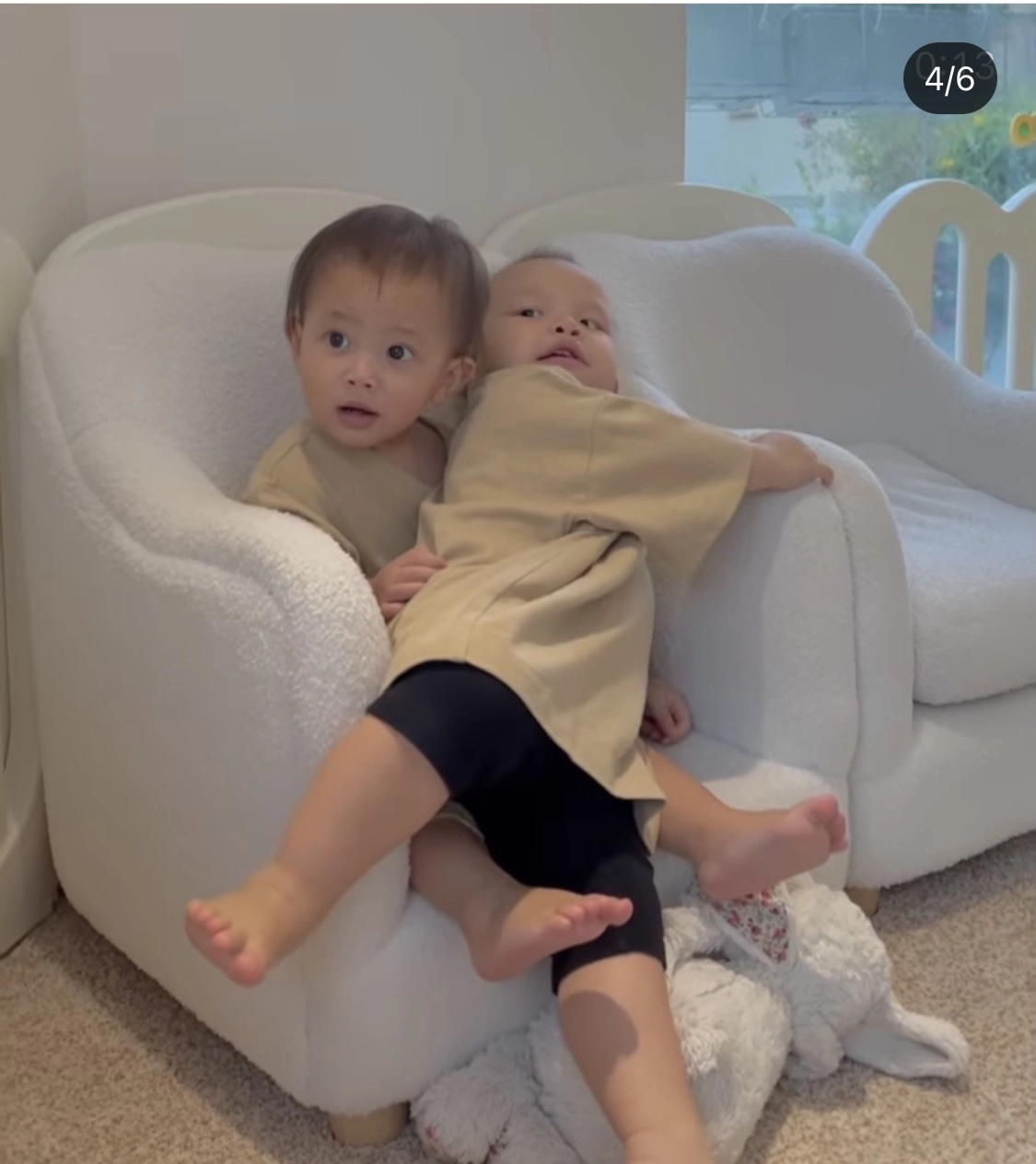 Từng cãi nhau chí choé lisa leon giờ tình cảm ôm ấp nhau siêu ngọt ngào - 4