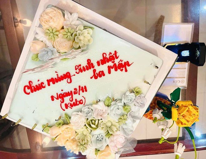Từng làm thêm lương 7 triệutháng con gái hoàng mập giờ mua nhẫn kim cương to bản tặng bố - 5