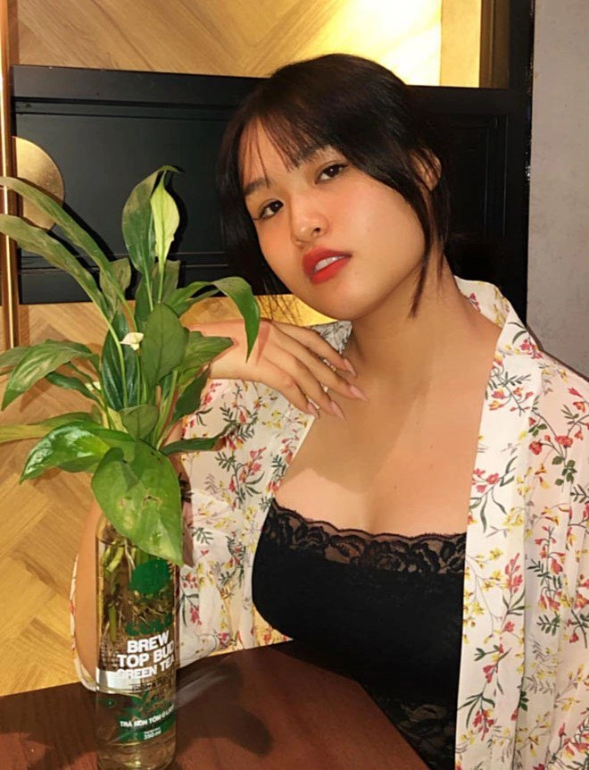Từng làm thêm lương 7 triệutháng con gái hoàng mập giờ mua nhẫn kim cương to bản tặng bố - 7