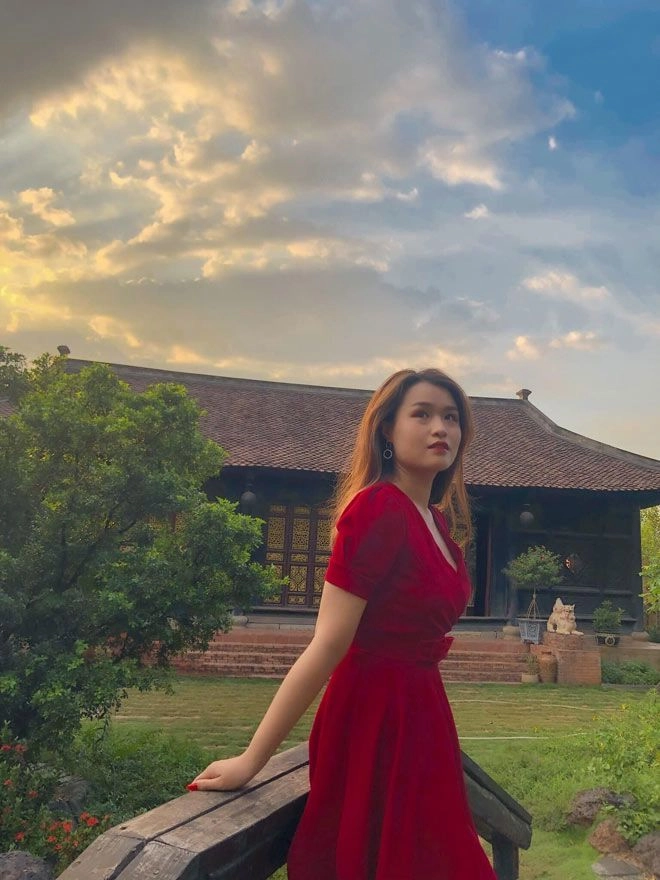 Từng làm thêm lương 7 triệutháng con gái hoàng mập giờ mua nhẫn kim cương to bản tặng bố - 11