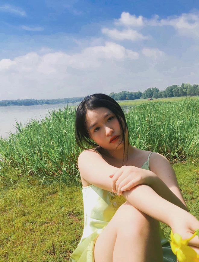 Từng làm thêm lương 7 triệutháng con gái hoàng mập giờ mua nhẫn kim cương to bản tặng bố - 14