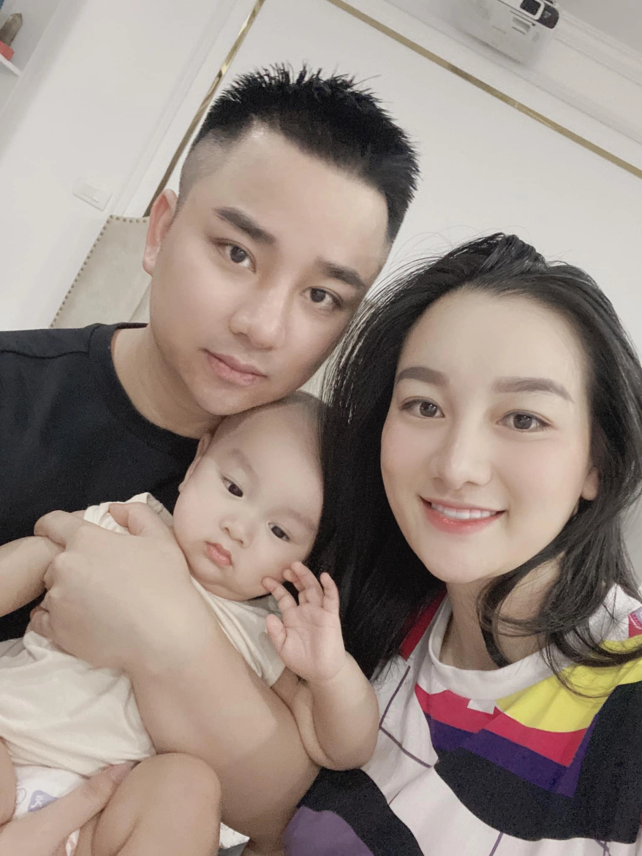 Từng muốn giải thoát cho chồng đi theo 4 con đã mất con gái đàm vĩnh hưng giờ viên mãn - 8