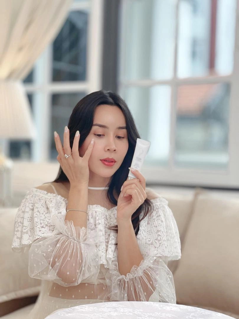 Từng trốn chồng sang hàn trùng tu nhưng đây mới là bộ phận toả nắng nhất của lưu hương giang - 10