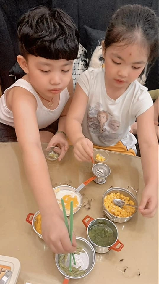 Tưởng chỉ chăm khoe ảnh sống ảo vợ 2 minh nhựa cũng có chiêu phạt con quá hay - 18