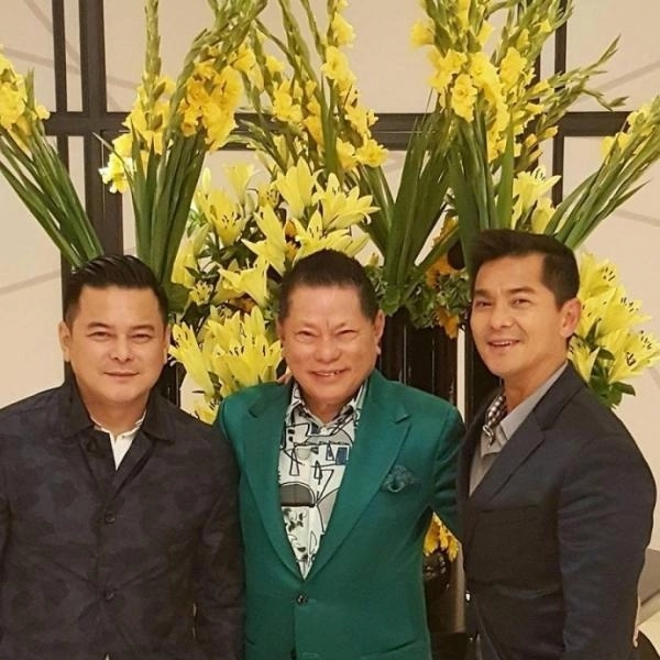 Tỷ phú mỹ u80 chi tiền cứu trợ người dân tphcm người yêu cũ ngọc trinh có 7 con - 13