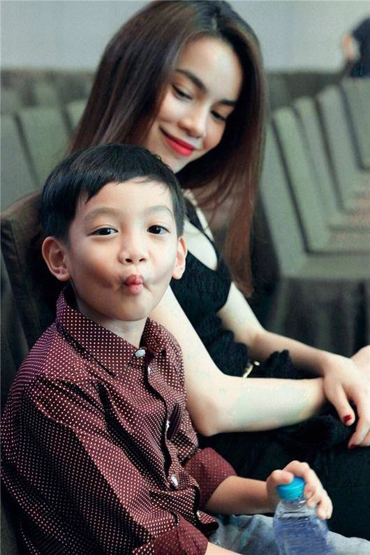 U42 có cặp sinh đôi siêu yêu dương khắc linh chi học phí mẫu giáo lên đến nửa tỷ đồngnăm - 10