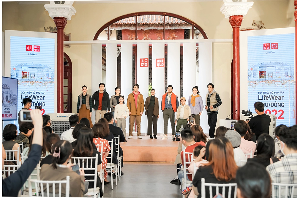 Uniqlo giới thiệu bst lifewear thuđông 2022 với chủ đề todays classics sắp khai trương 3 cửa hàng mới tại hà nội - 1