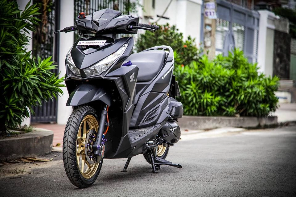 Vario 150 độ biến thể mới mang nét đẹp ma mị của biker việt - 11