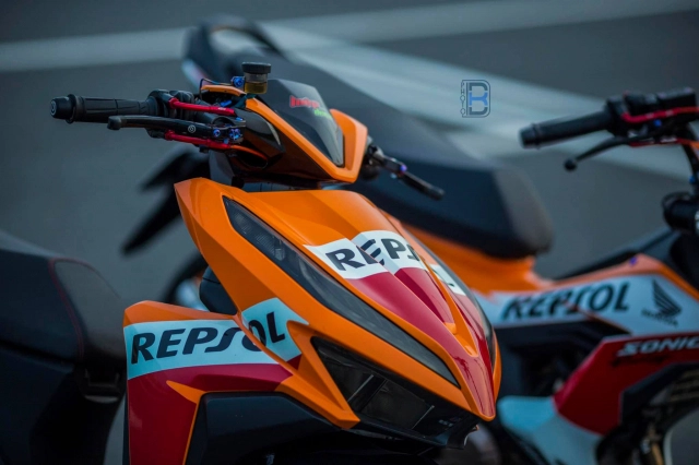 Vario độ siêu khủng với màu áo repsol đi vào lòng người - 3