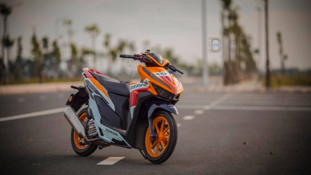 Vario độ siêu khủng với màu áo repsol đi vào lòng người - 11