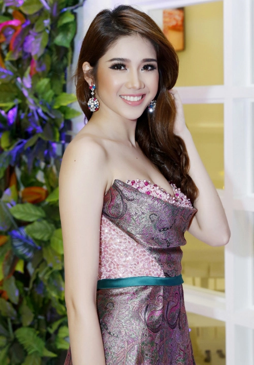 Vẻ đẹp đi vào lòng người của á hậu đồng thanh vy - 4