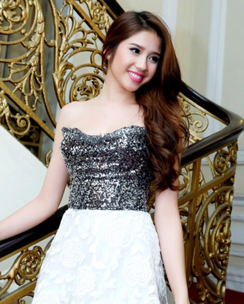 Vẻ đẹp đi vào lòng người của á hậu đồng thanh vy - 6