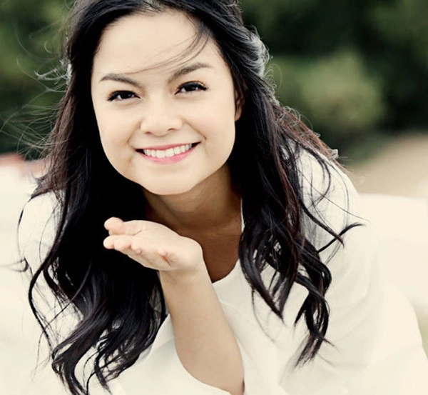 Vẻ đẹp trẻ mãi theo năm tháng của 3 nữ ca sĩ nhóm hat ngày ấy - 19