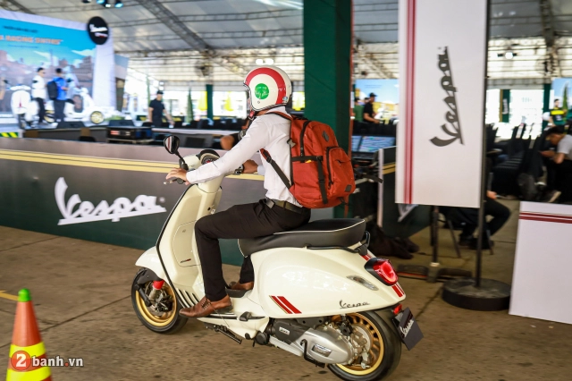 Vespa racing sixties ra mắt thị trường việt với giá từ 94 triệu - 7