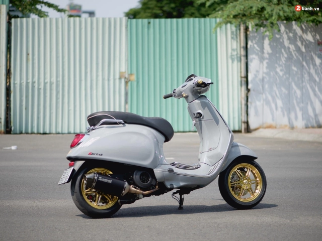 Vespa sprint gây ấn tượng mạnh bởi phong cách đại gia giả danh fuho - 20