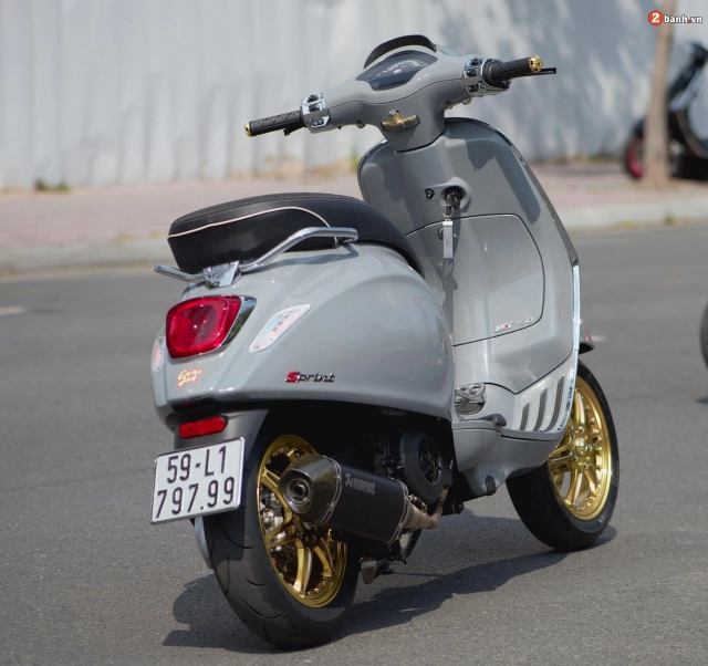 Vespa sprint gây ấn tượng mạnh bởi phong cách đại gia giả danh fuho - 23