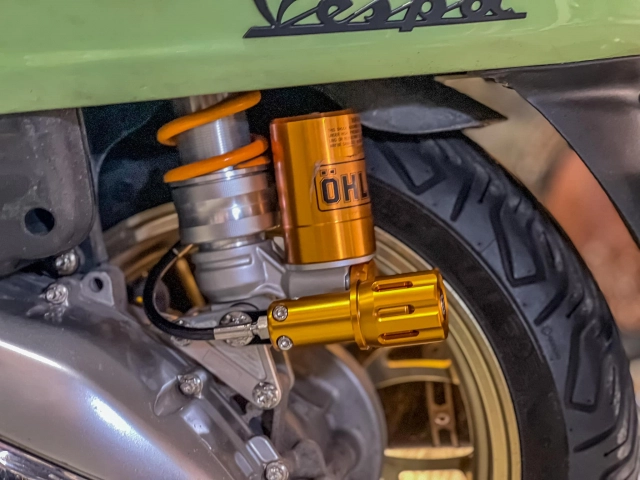 Vespa sprint sở hữu dàn chân full billet cùng 4 cây phuộc ohlins - 1