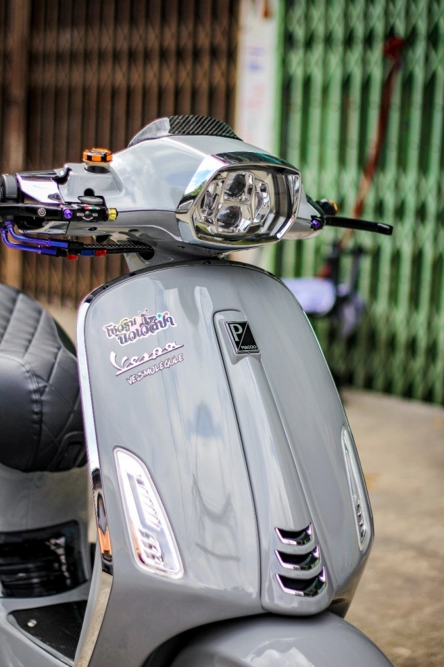 Vespa sprint sở hữu hàng loạt trang sức cao cấp gây mê người đọc - 31