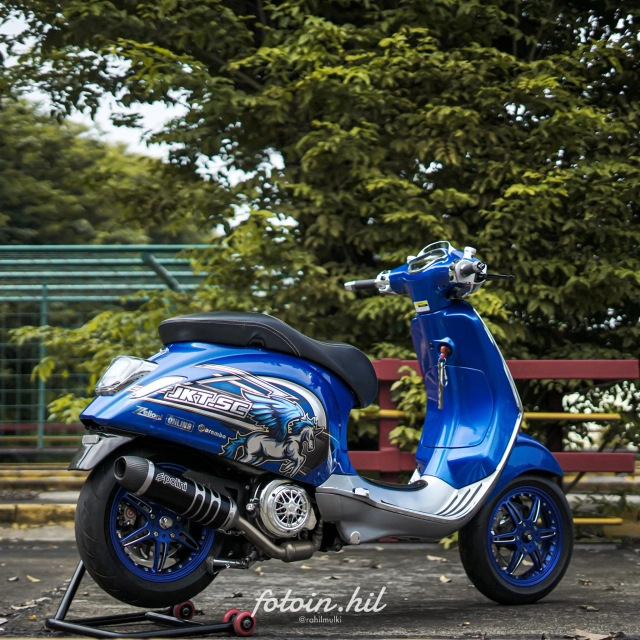 Vespa sprint trông đầy nổi loạn khi sở hữu quả tha thu hung hãn - 8