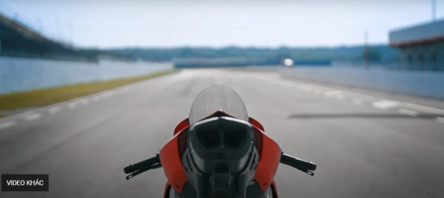 video ra mắt ống xả termignoni 4 uscite 2021 dành cho ducati panigale v4 - 1