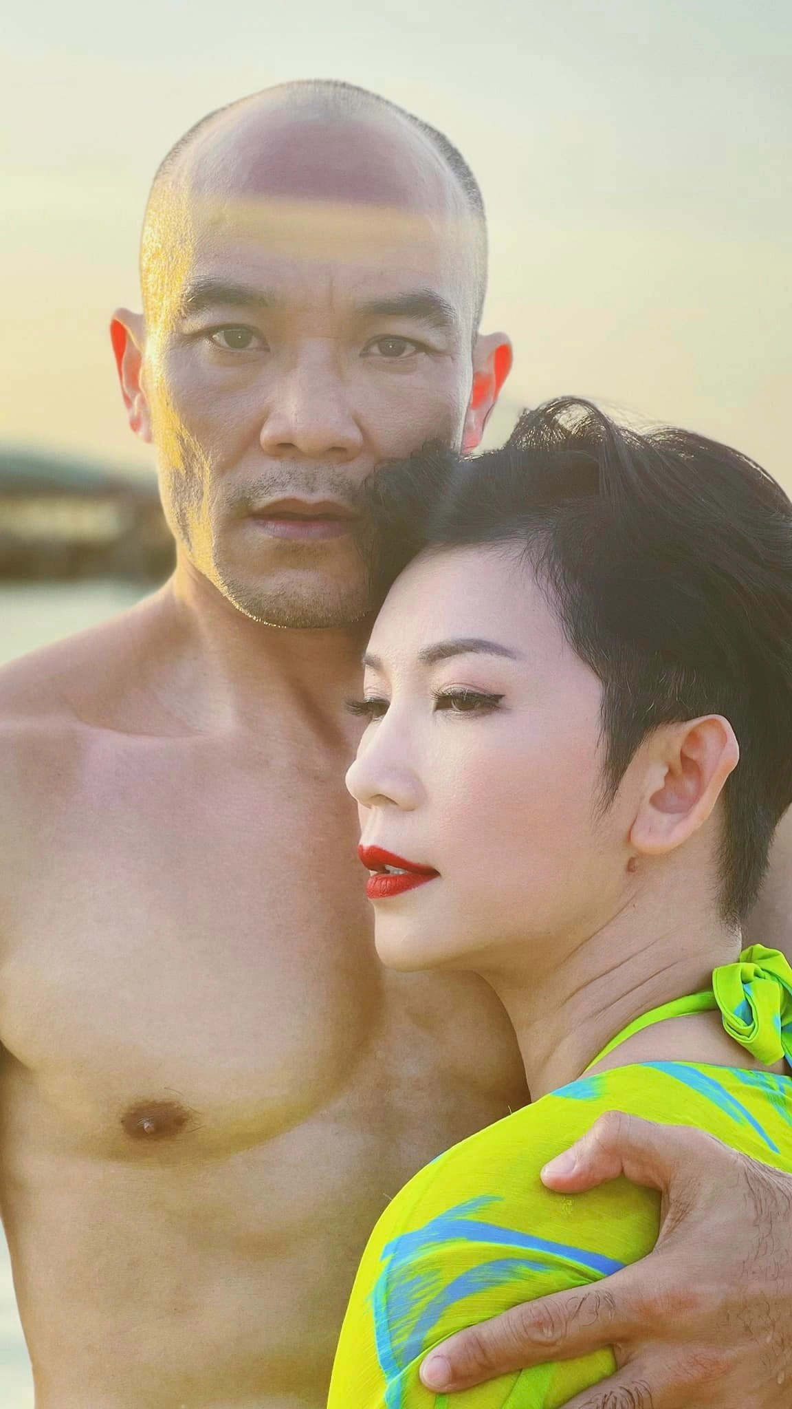 Vợ chồng siêu mẫu xuân lan táo bạo với thời trang bán nude cđm phản ứng trái chiều - 8