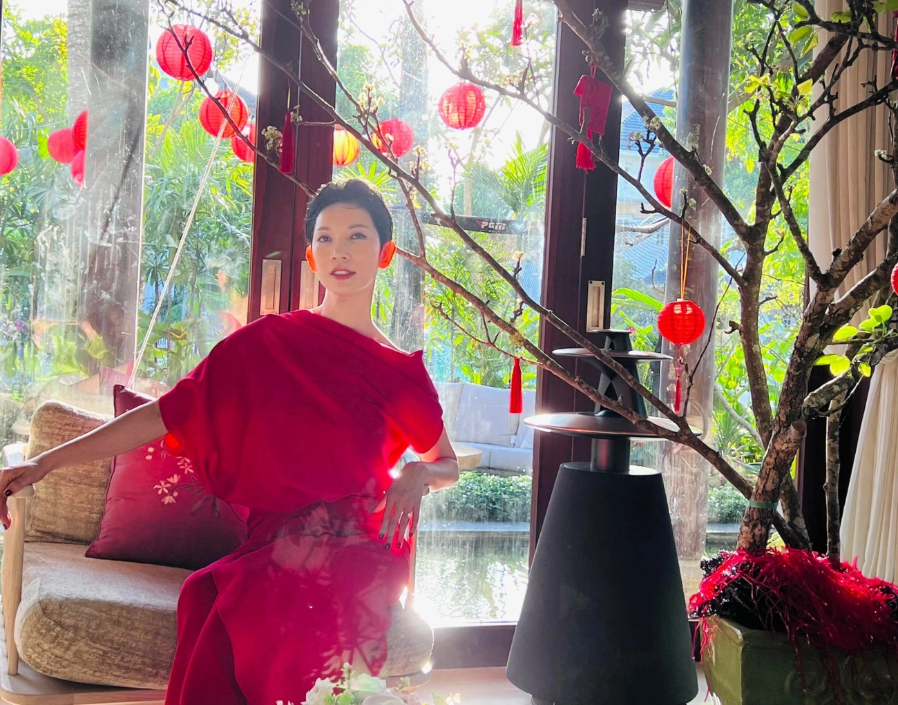 Vợ chồng siêu mẫu xuân lan táo bạo với thời trang bán nude cđm phản ứng trái chiều - 12