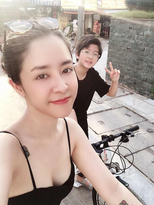 vợ cũ chí nhân làm mẹ đơn thân năm 21 tuổi con gái giờ như chị em với mẹ - 7