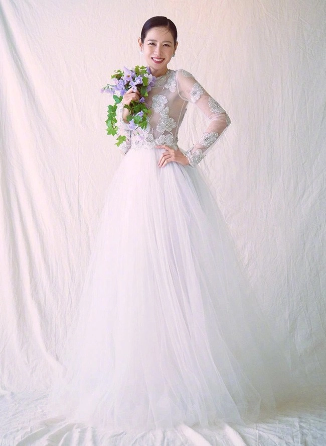 Vợ cũ đan trường từng mặc đụng thương hiệu váy cưới với son ye jin đọc giá mà choáng - 9