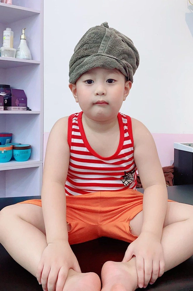 Vợ cũ nhắc chưa gửi tiền nuôi con trai việt anh có phản ứng đáng chú ý - 1